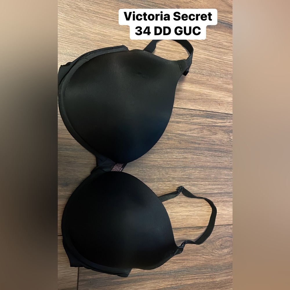 Victoria Secret 34DD